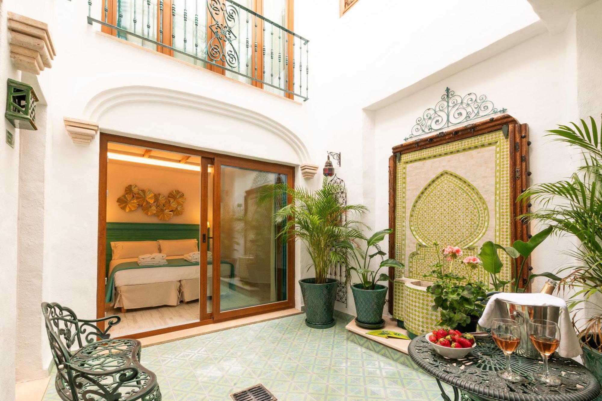 Casa Esmeralda - Luxury Boutique Apartments Old Town Estepona Extérieur photo